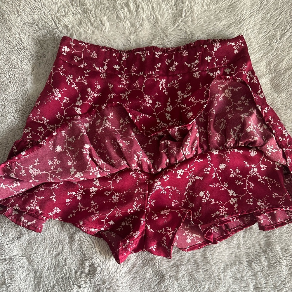Forever 21 shorts/skirt SIZE S